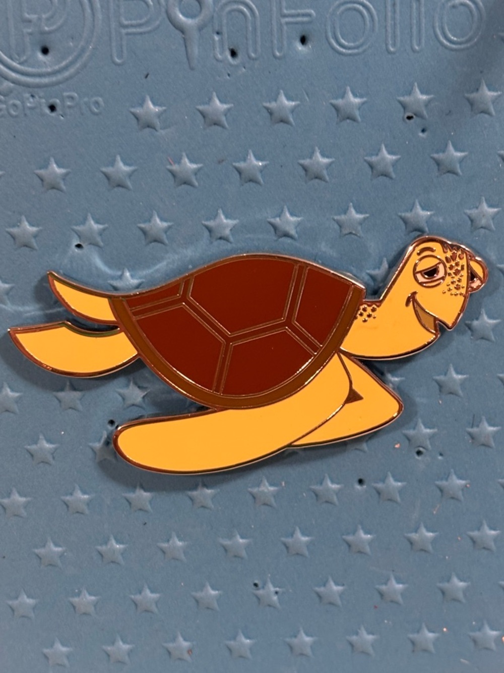 Disney Finding Nemo East Australian Current Crush Pin